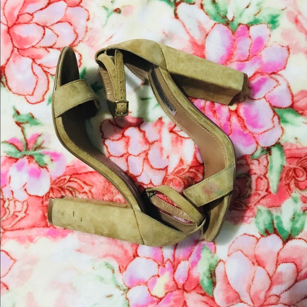 Steve Madde Carrson heels.